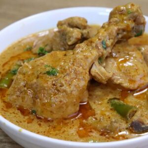Chicken Korma (Creamy Aromatic Curry)